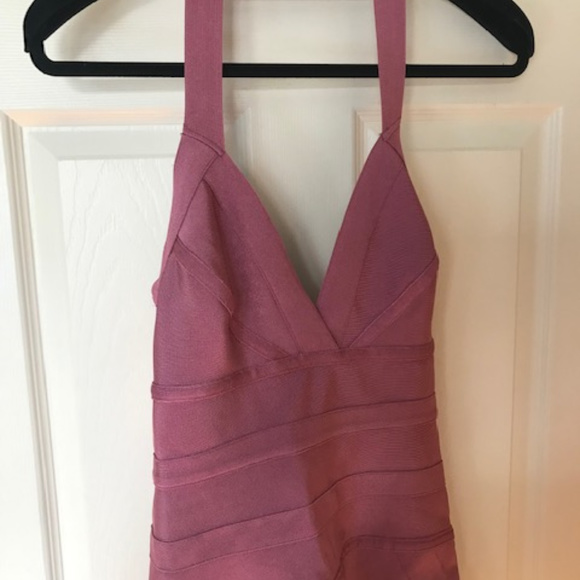 Ladies Sample Dress Spring 2020 - Picture 3 of 3